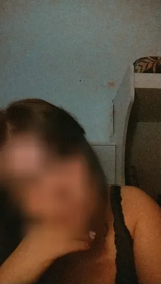 Amanda, 29