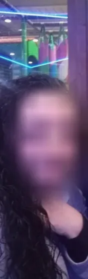 Anne, 32