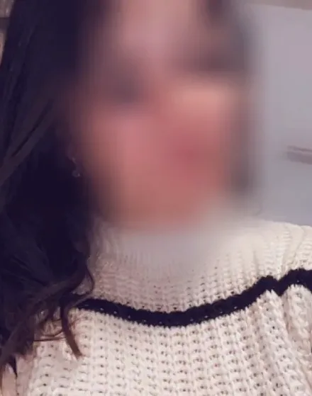 Emilie, 31