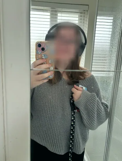 Fatima, 23