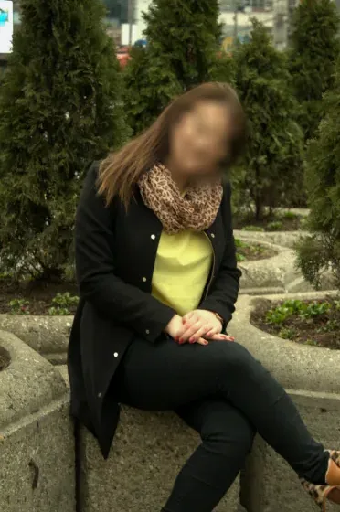 Lærke, 27