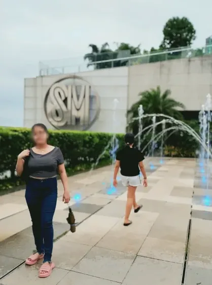 Vilma, 24