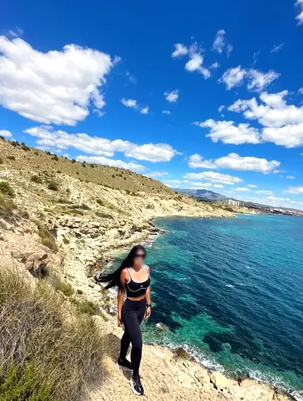 Zeynep, 34